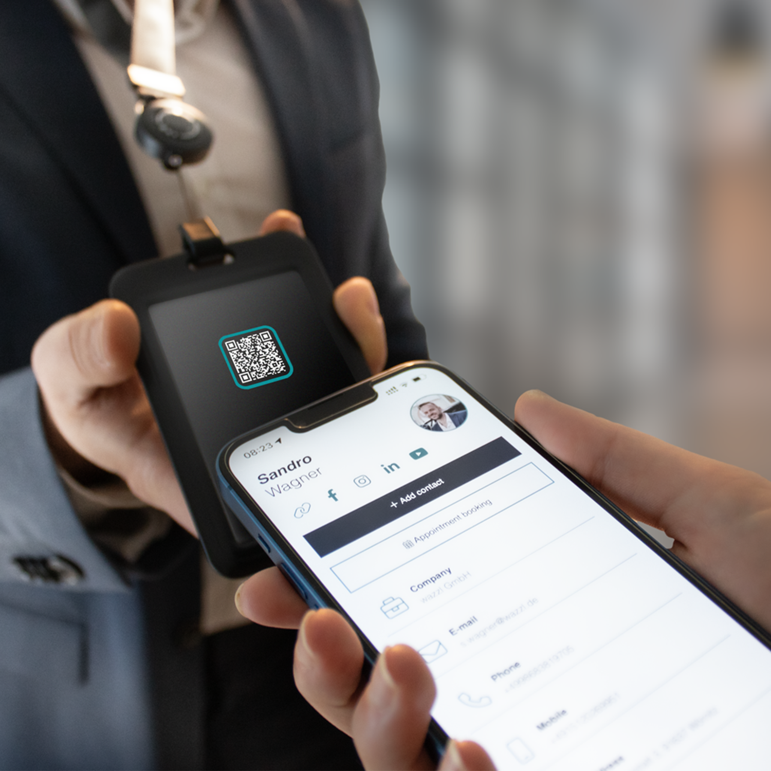 Smartbadge personalizzabile - Biglietto da visita digitale NFC